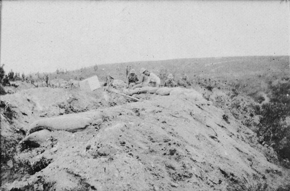 Front line trench at Walker's Ridge during the armistice in May 1915.